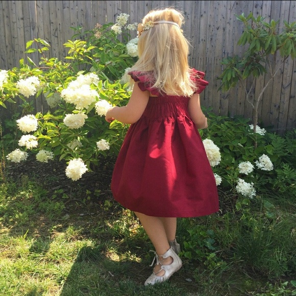 Adorable 🎀Bow Dress w/ Flutter Sleeve 2T - Picture 2 of 8